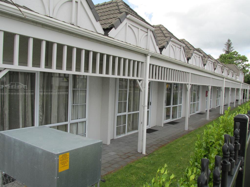 Lake Rotorua Hotel Bagian luar foto