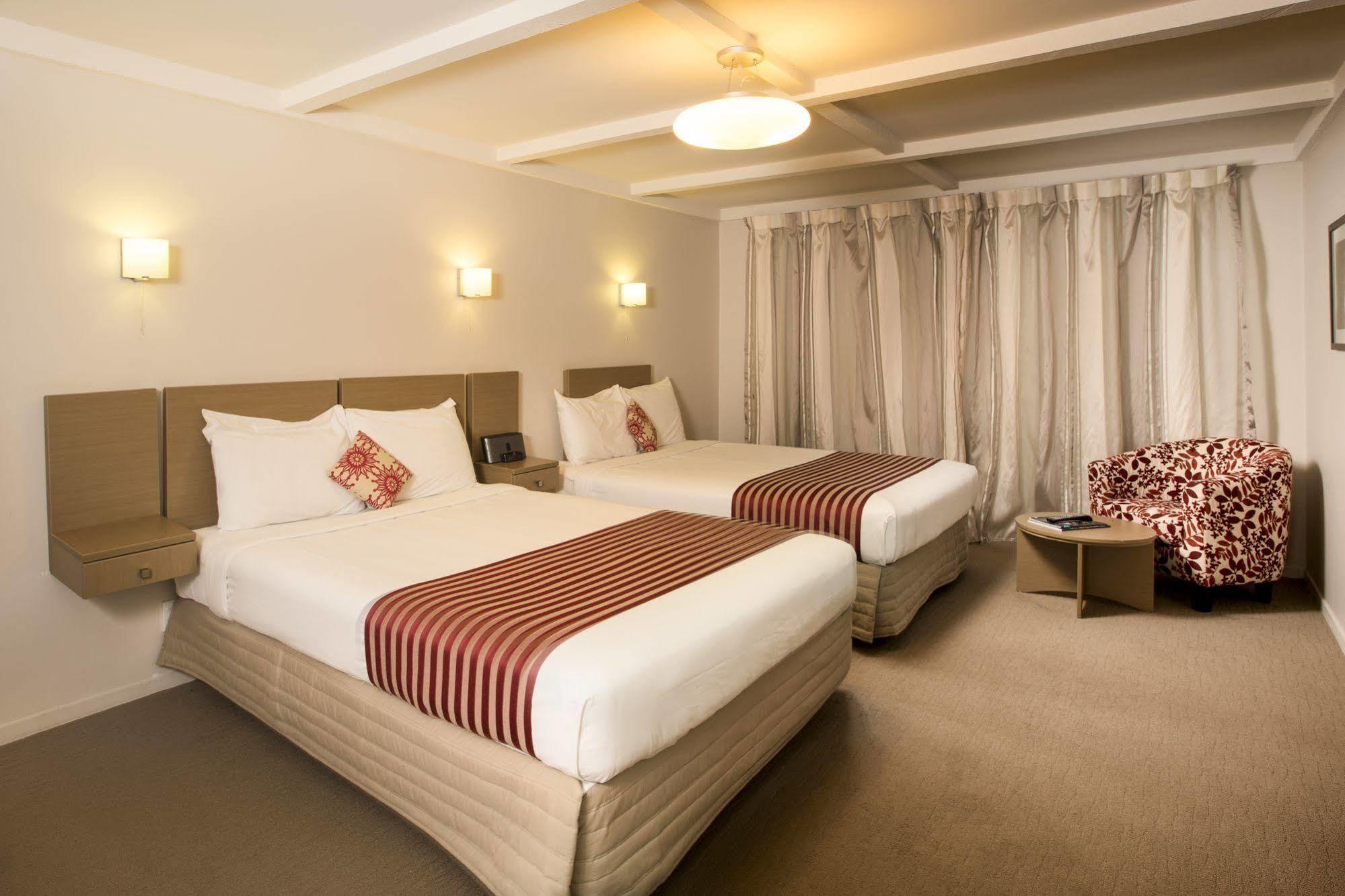 Lake Rotorua Hotel Bagian luar foto