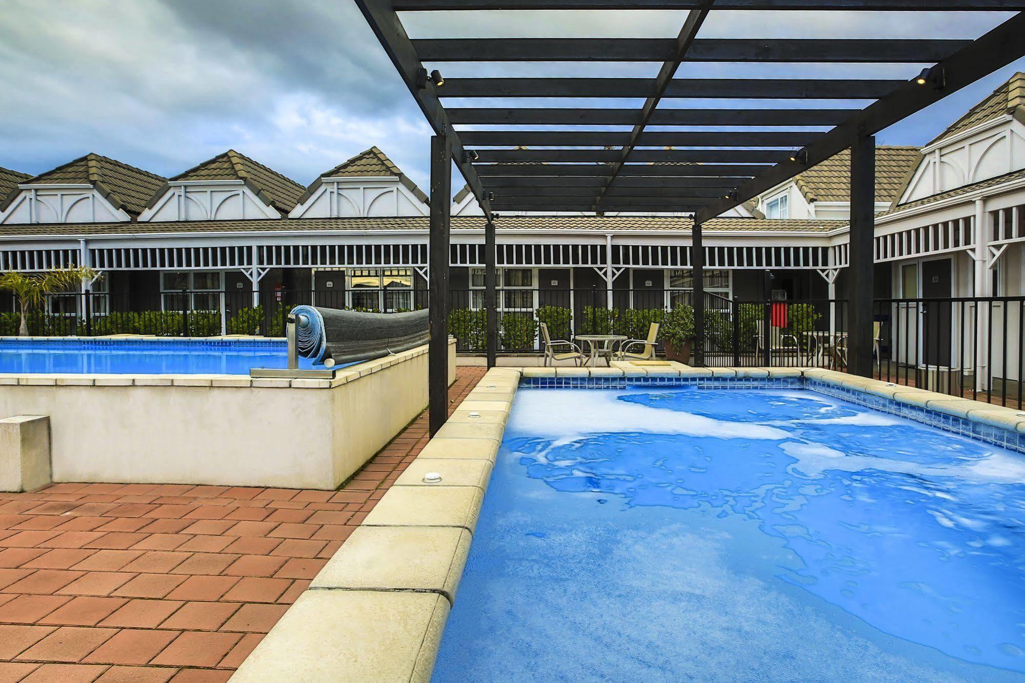 Lake Rotorua Hotel Bagian luar foto