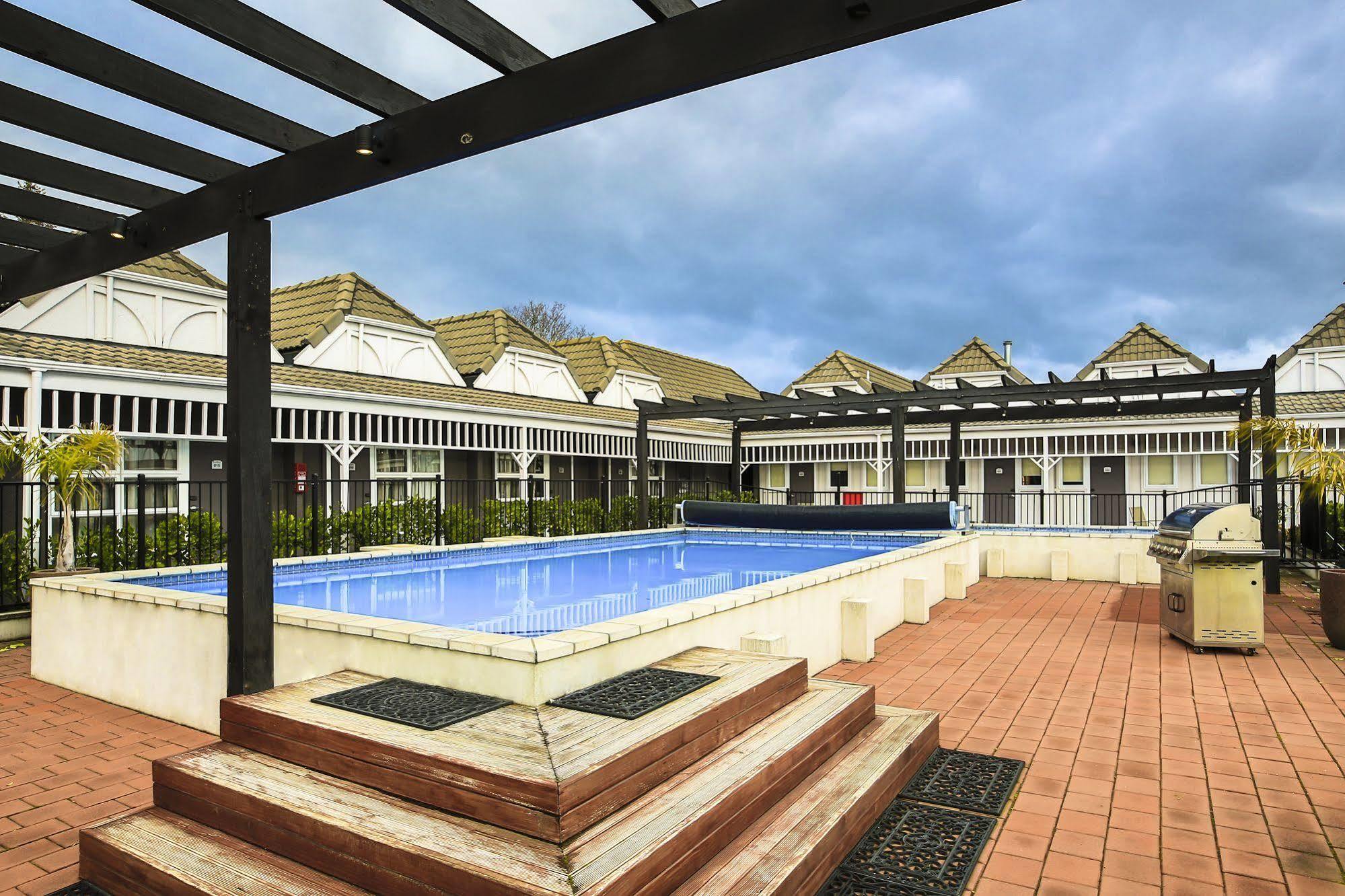 Lake Rotorua Hotel Bagian luar foto